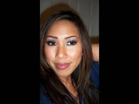 "How to Create smokey eye look with a one shade of eye shadow" cover image