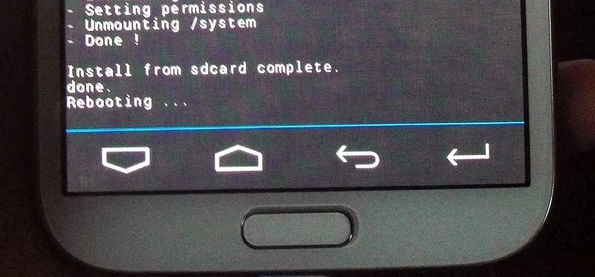 Samsung smartphone screen displaying time and signal indicator.