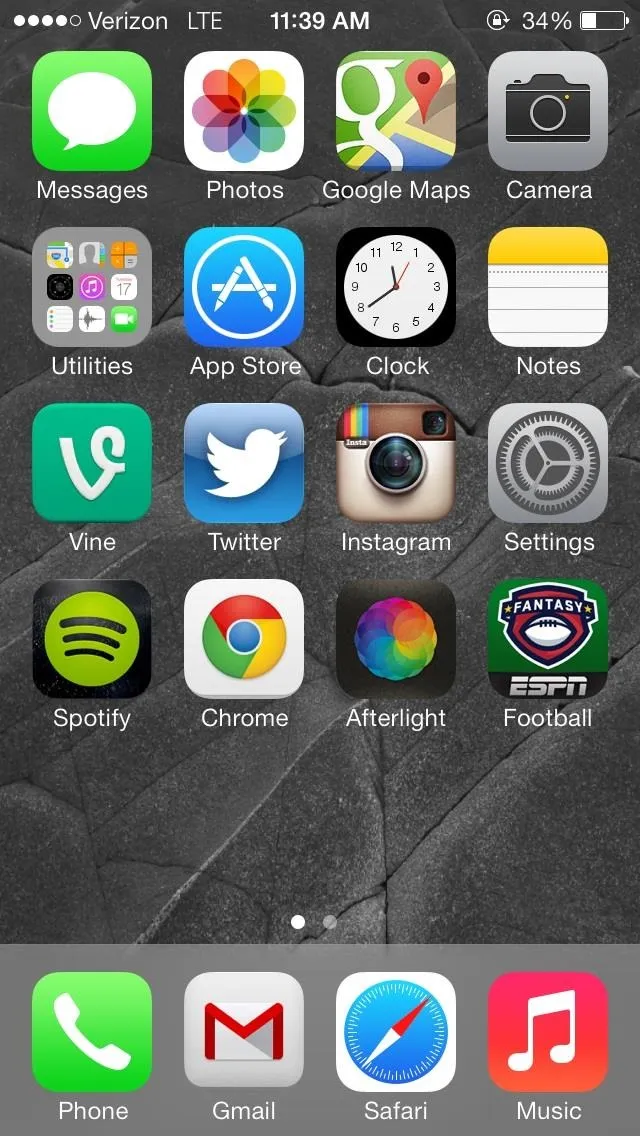 Smartphone screen displaying various mobile app icons.