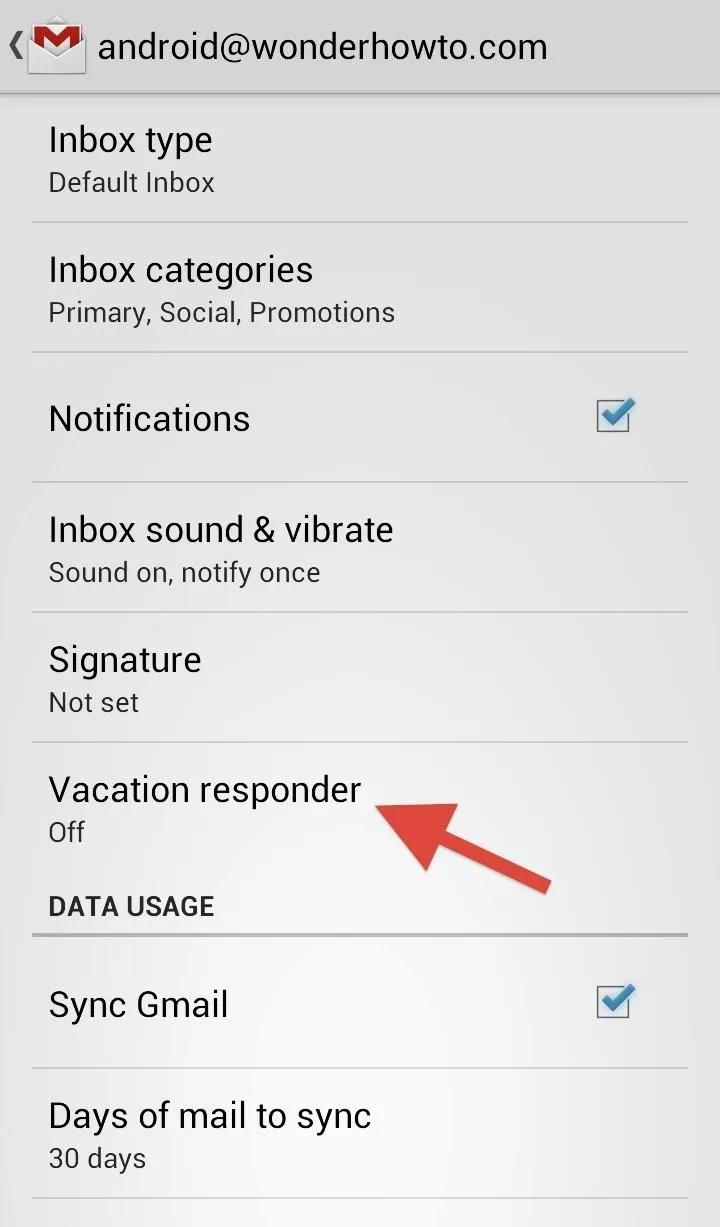 Email settings menu with vacation responder option highlighted.