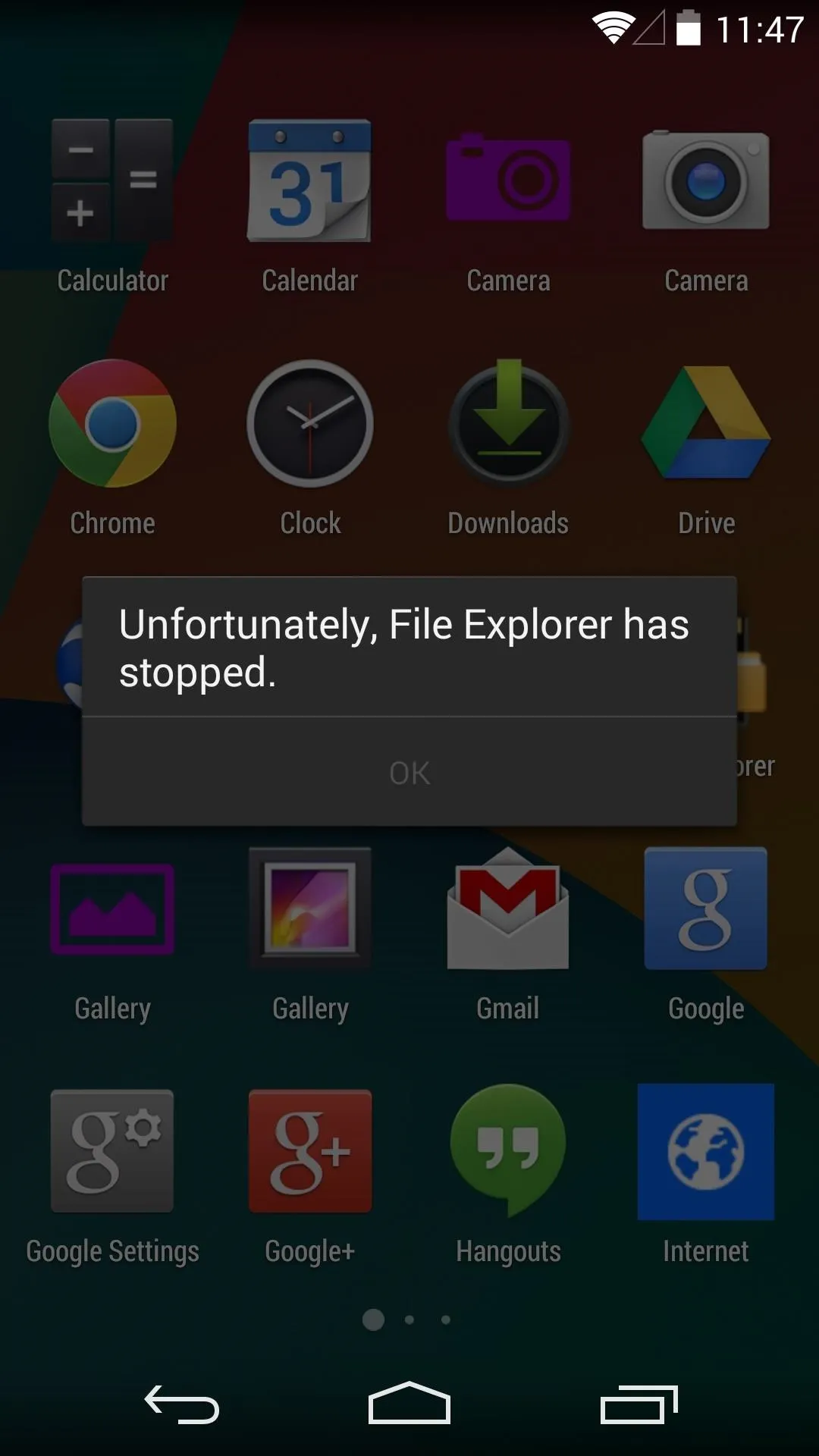 Error message on a smartphone screen indicating that File Explorer has stopped.