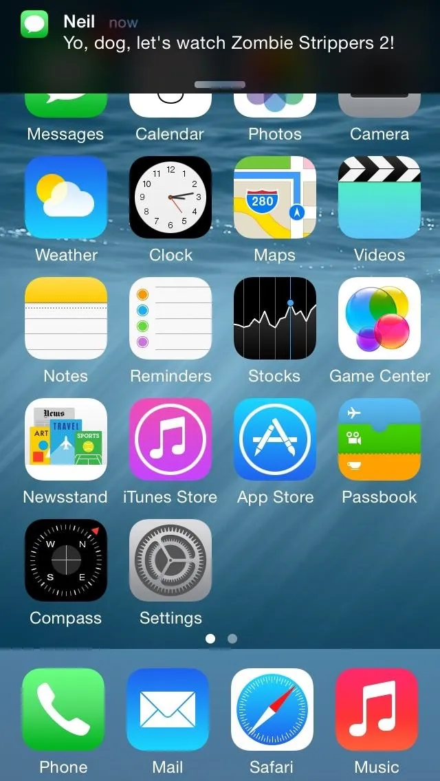 Screenshot of a smartphone home screen displaying various app icons and notifications.