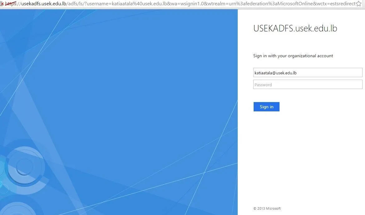 Login page for educational account with fields for email and password.