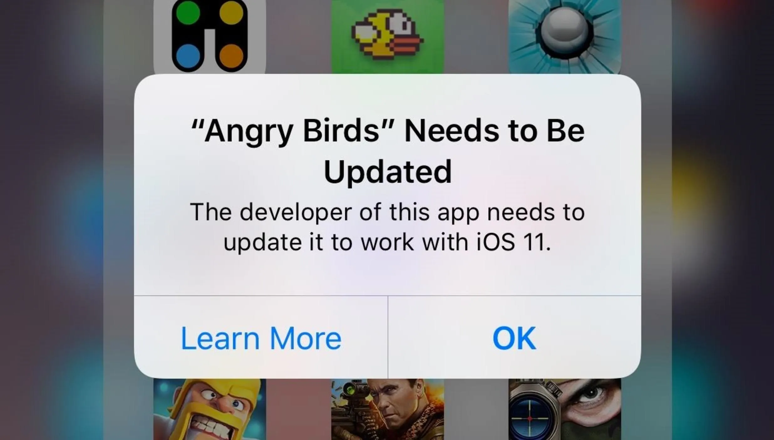 App update notification for "Angry Birds" regarding compatibility with iOS 11.