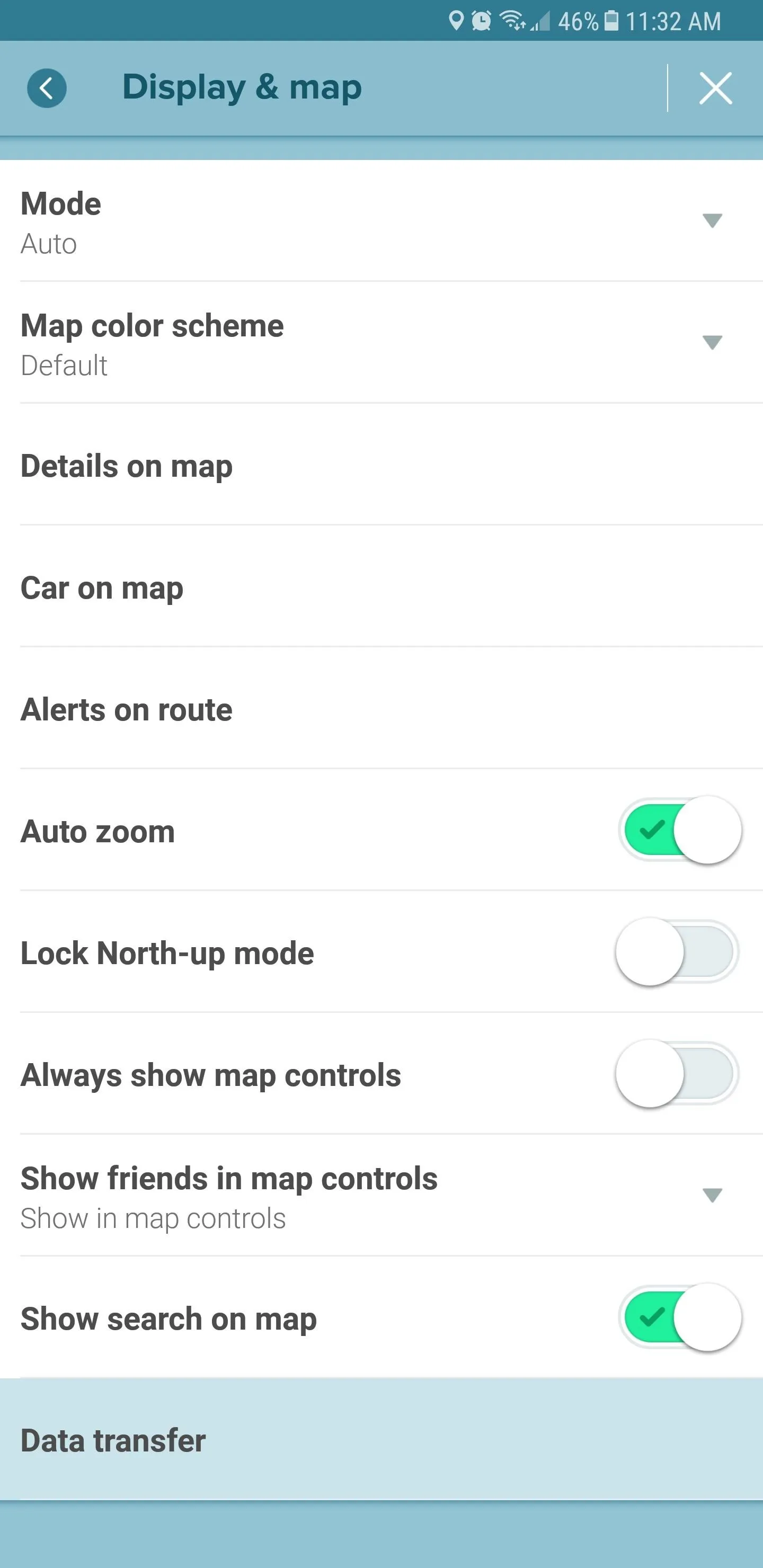 Settings menu displaying options for map display and controls.