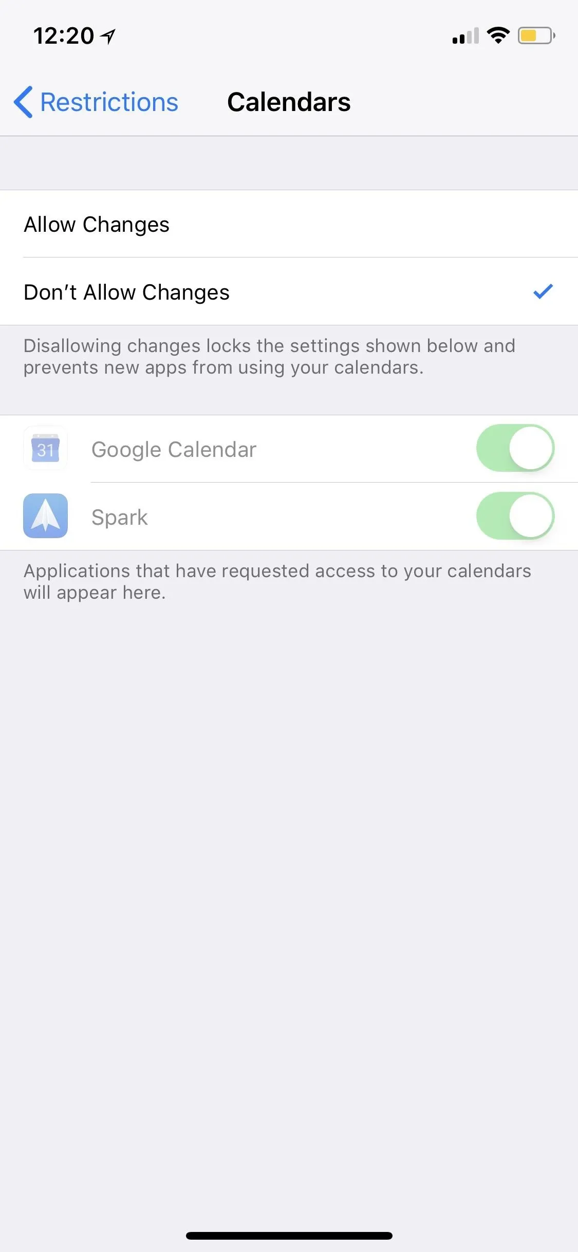 Calendar settings for an iPhone with options to enable or disable account changes and sync features.