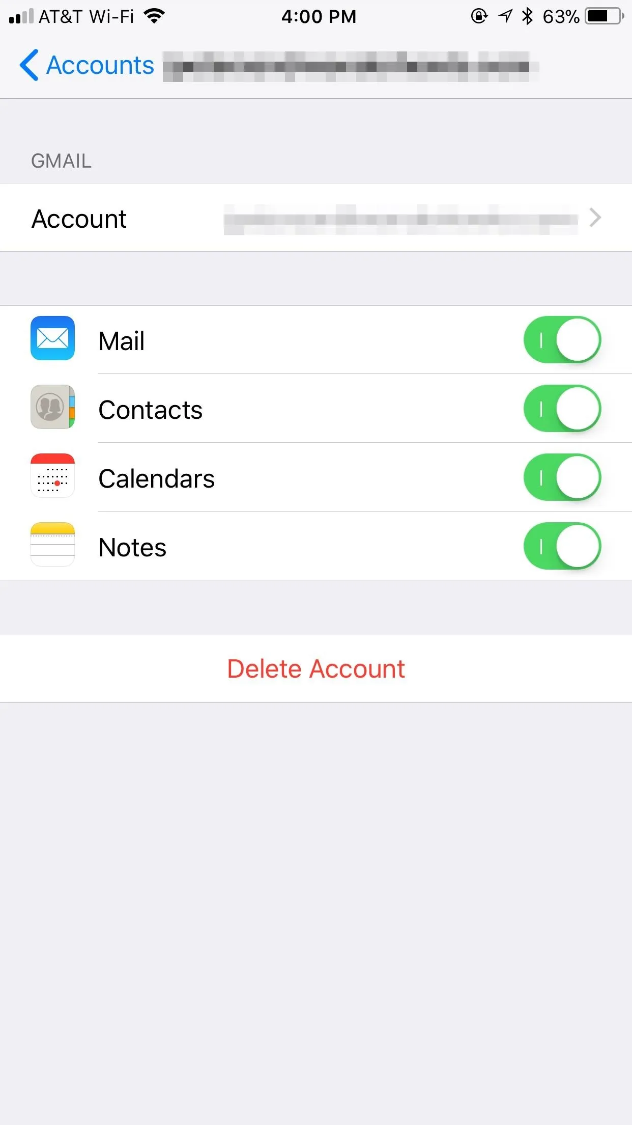 Account settings interface showing toggle options for Mail, Contacts, Calendars, and Notes.