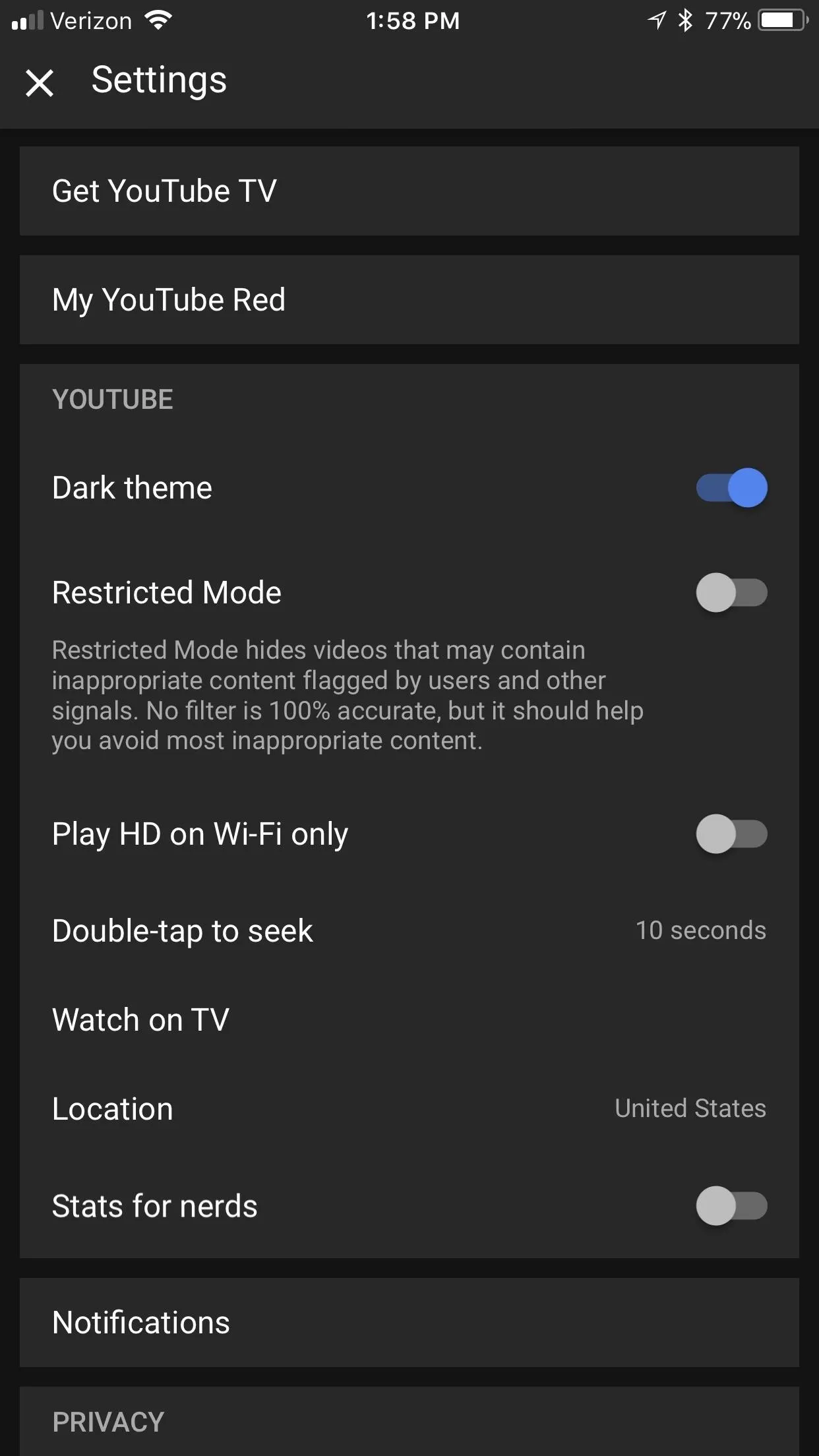 Settings menu for a mobile app with options for playback, video quality, and notifications.