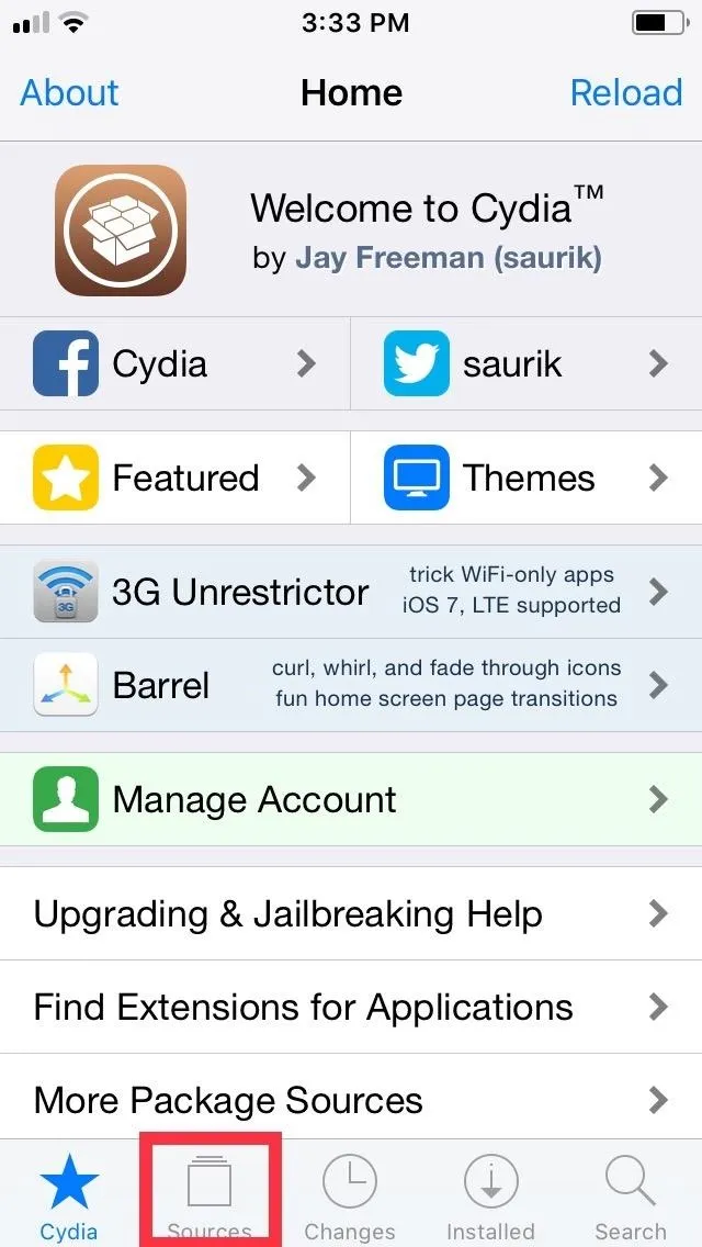 Welcome to Cydia homepage with navigation options and featured apps.