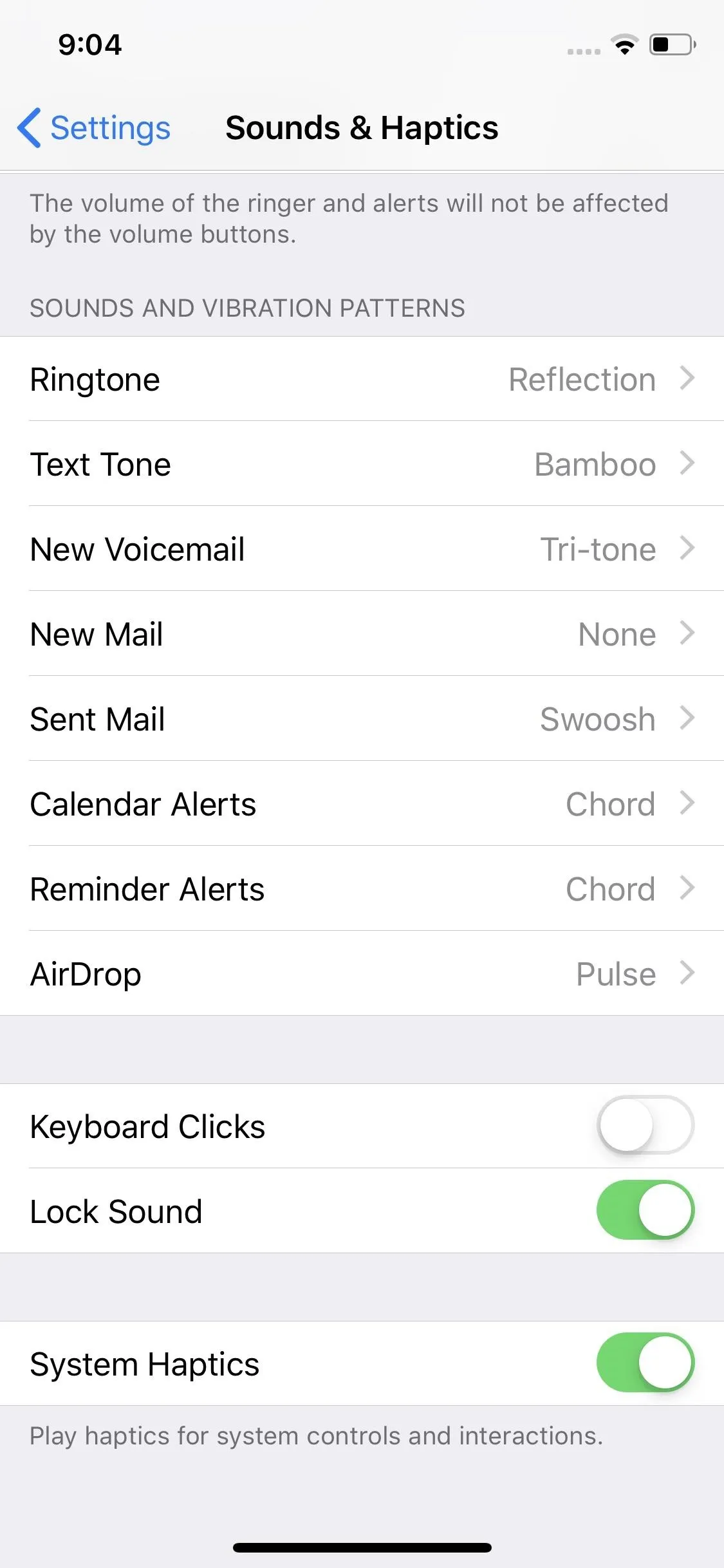 Settings menu for sounds and vibrations on a mobile device.