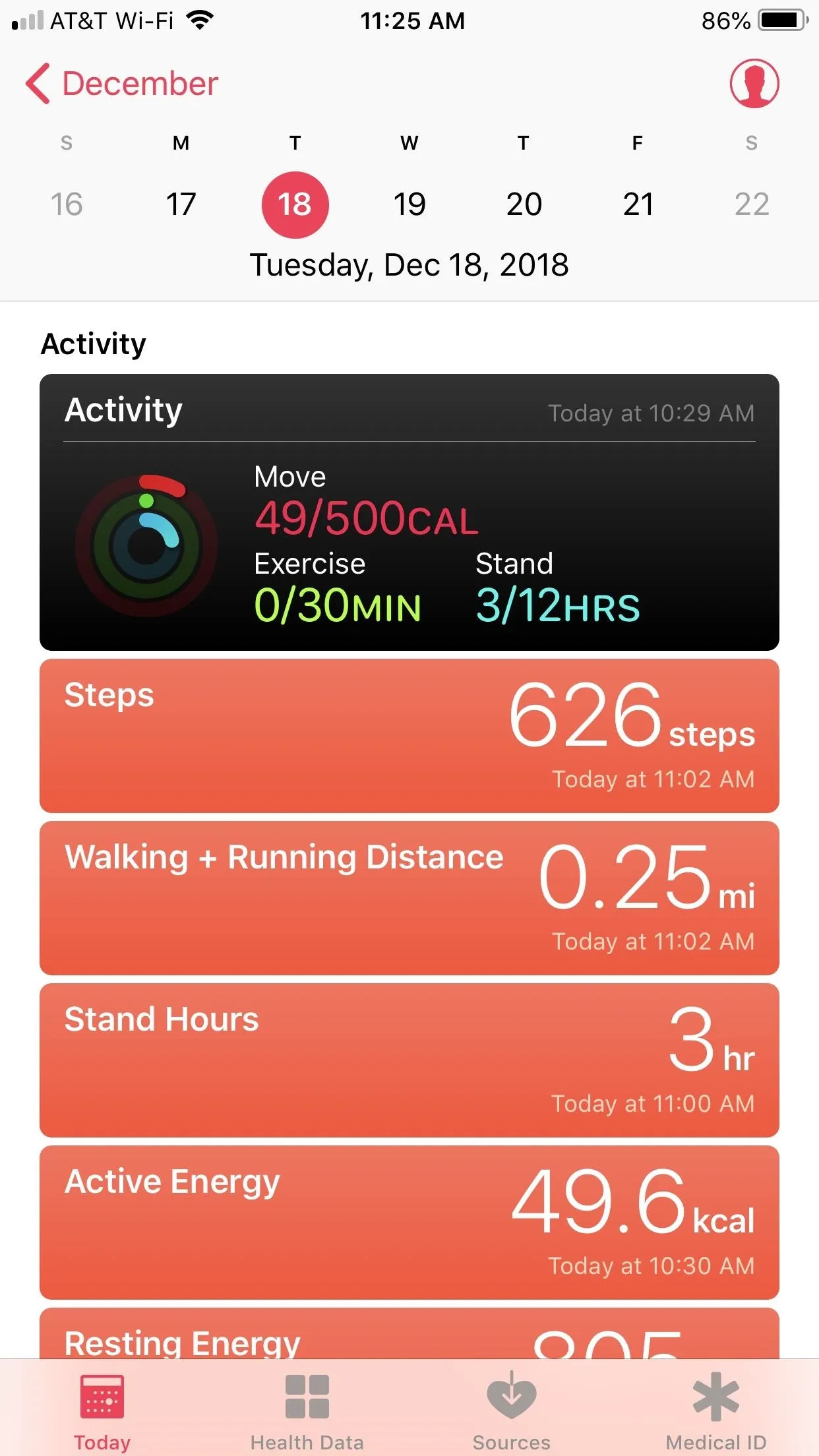 Activity tracking overview showing steps, running distance, standing hours, and active energy for December 18, 2018.