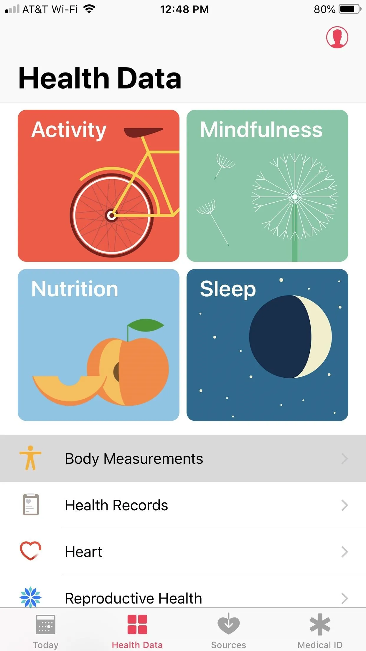 Health data dashboard with sections on activity, mindfulness, nutrition, and sleep.