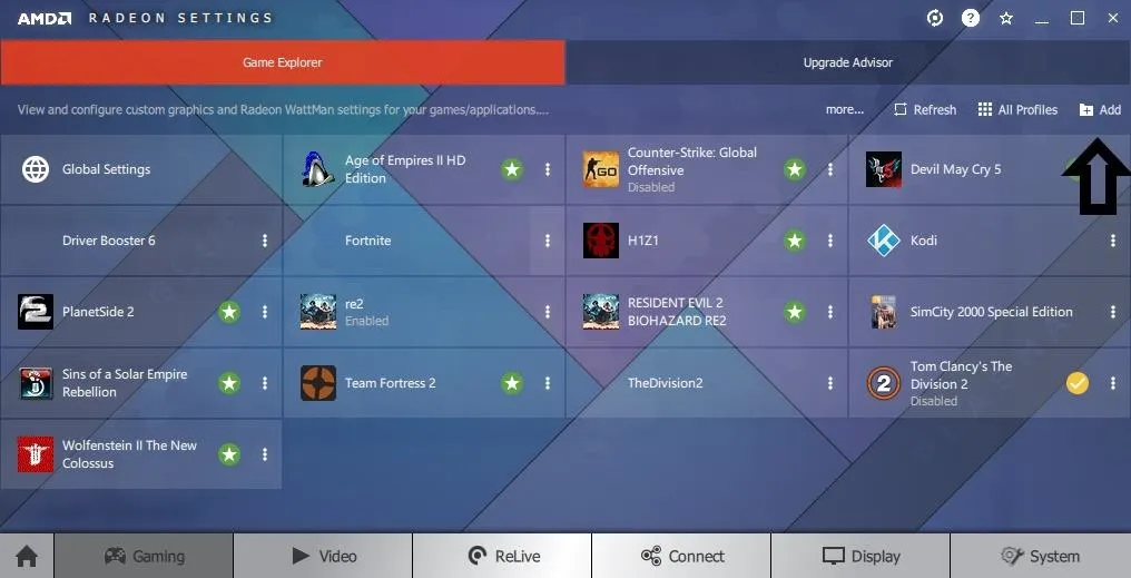 Game settings interface displaying various applications with status indicators.