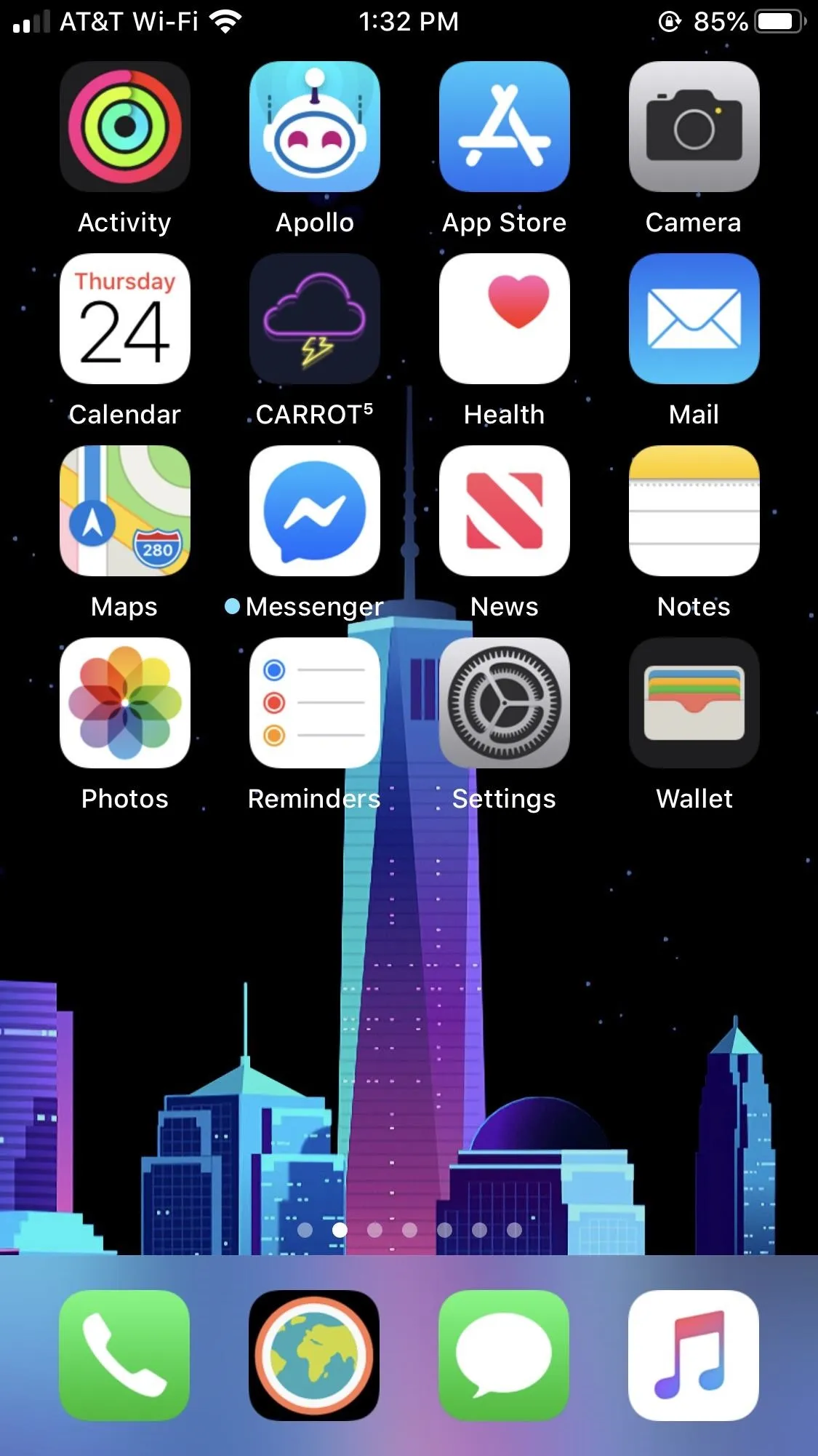 Smartphone screen displaying various app icons against a dark background.