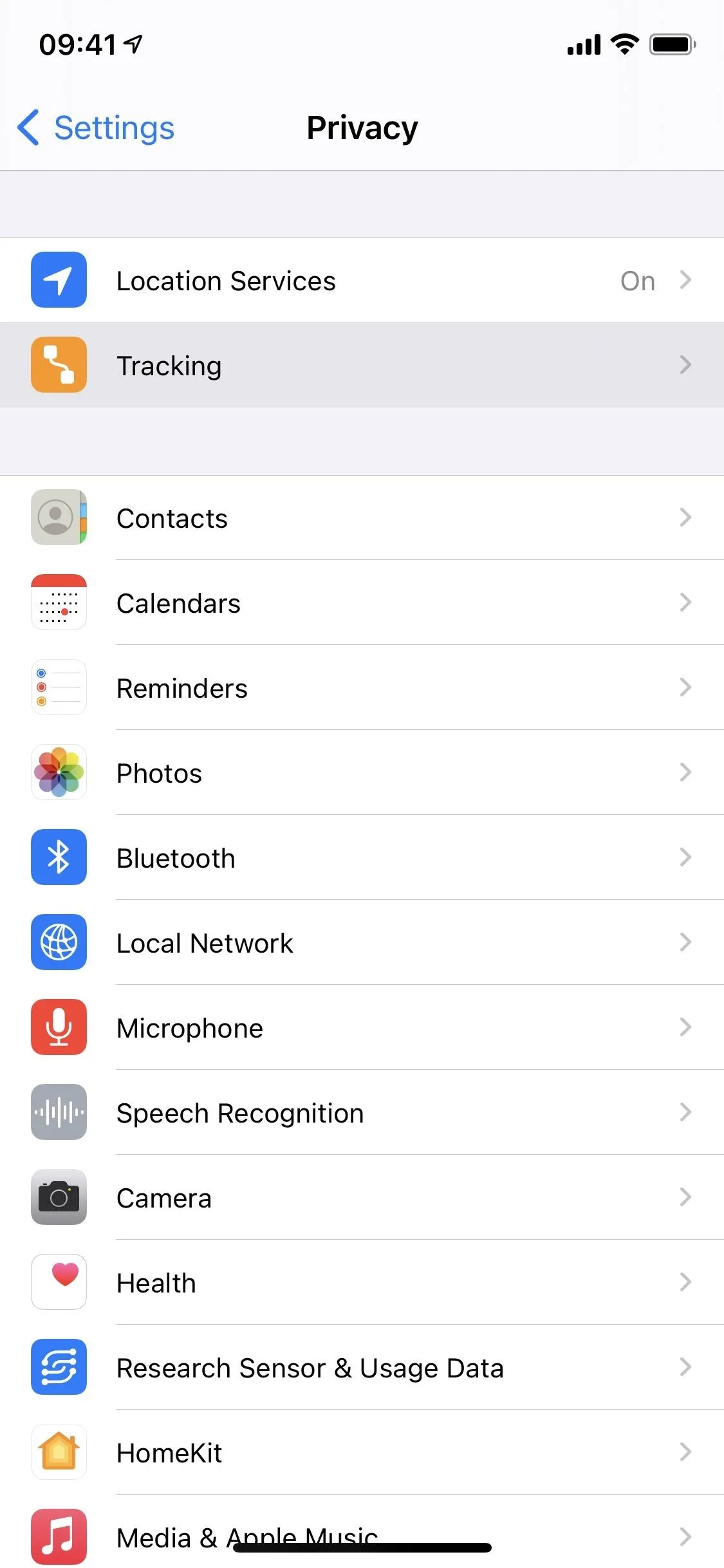 Settings menu on a mobile device showing privacy options.