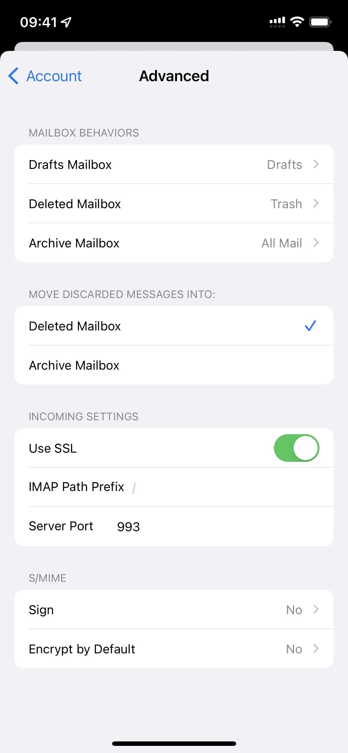 Account settings screen with options for mailboxes and network preferences.