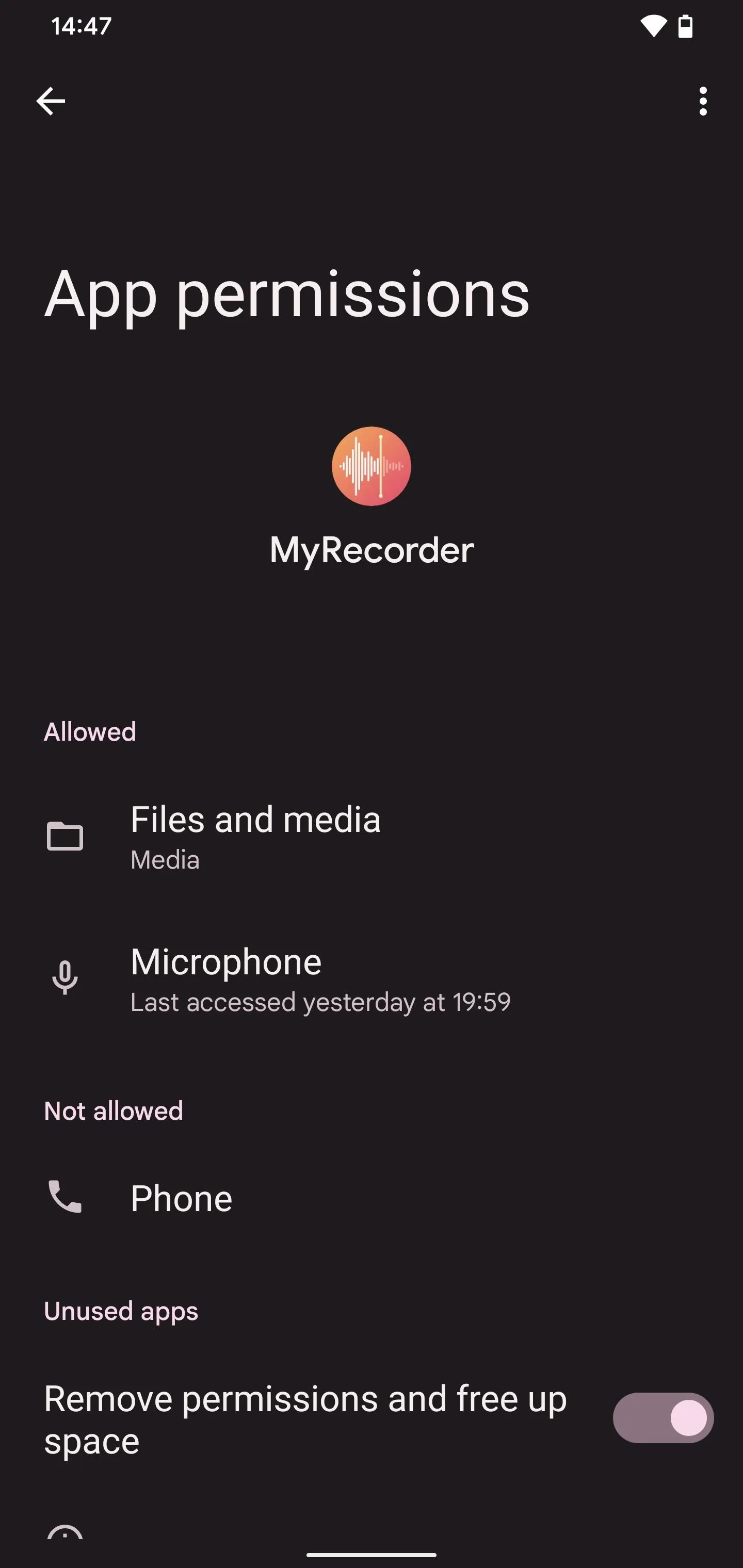 App permissions screen for MyRecorder application displaying options for file access, microphone, and photo permissions.