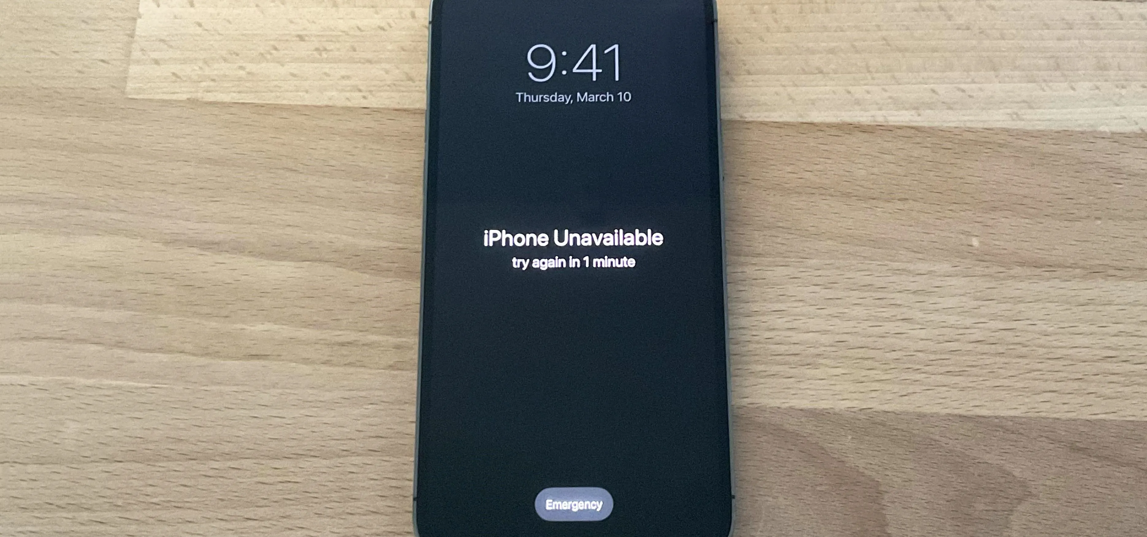 iPhone screen displaying "iPhone Unavailable" message