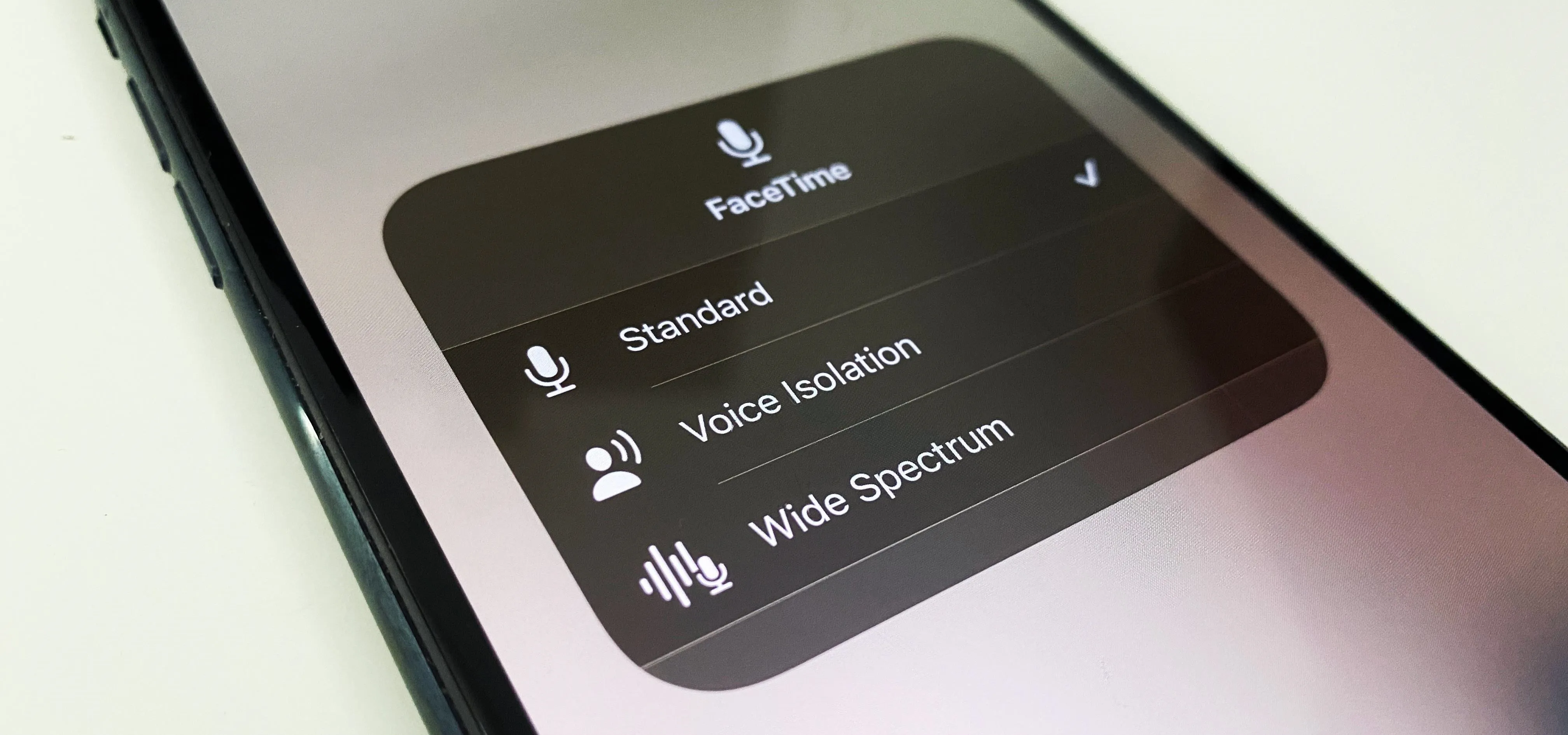 Voice settings menu on a smartphone.