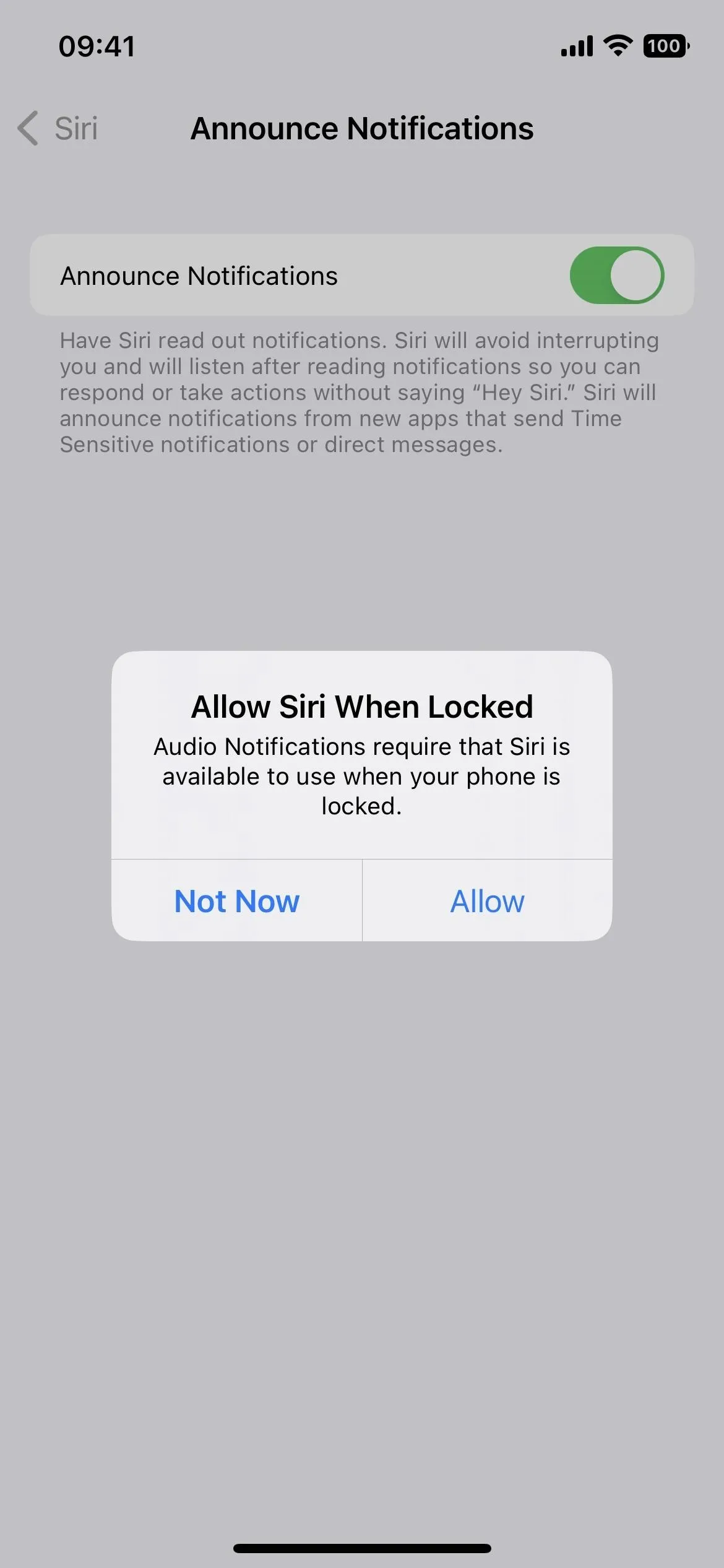 Notification settings screen on a smartphone with options for allowing notifications when locked.