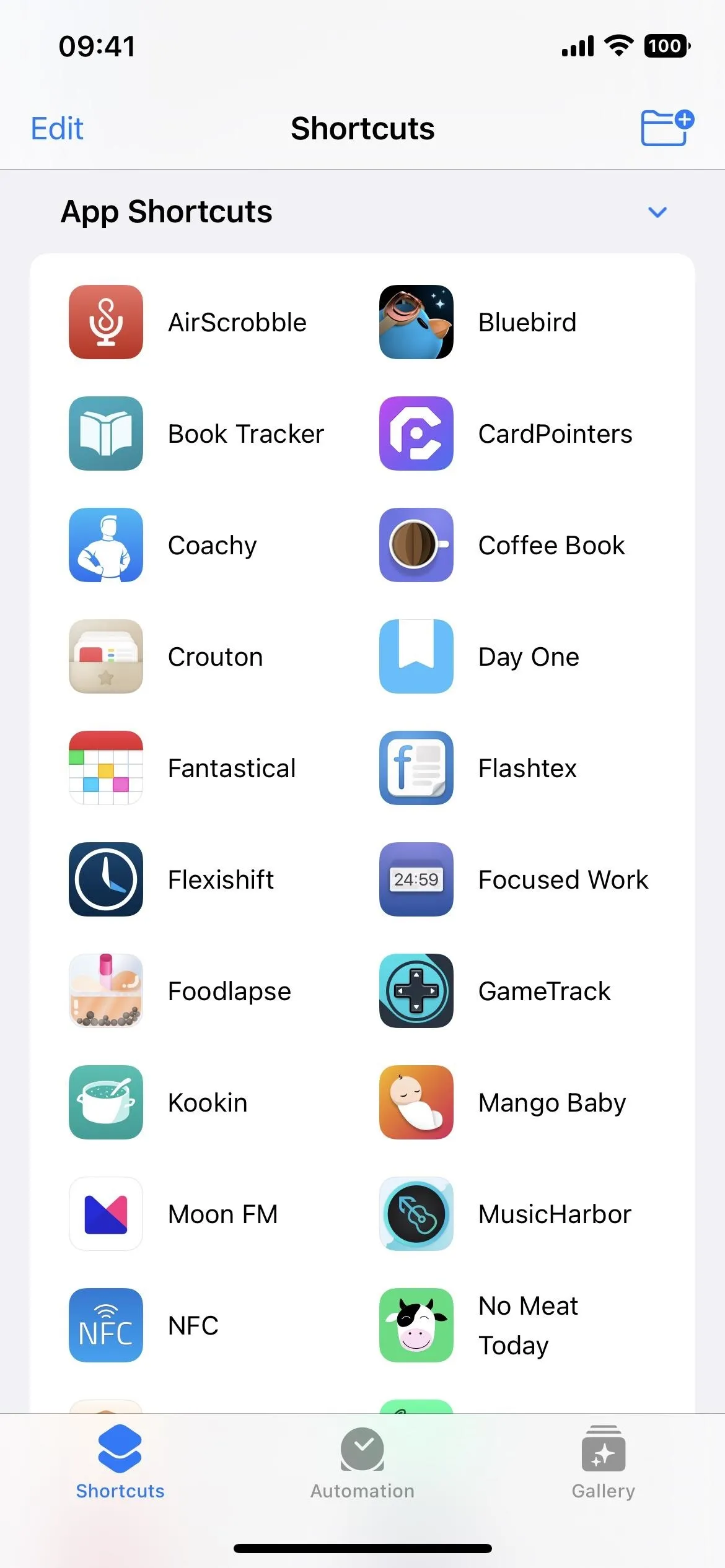 App shortcut menu showcasing various applications on a smartphone.