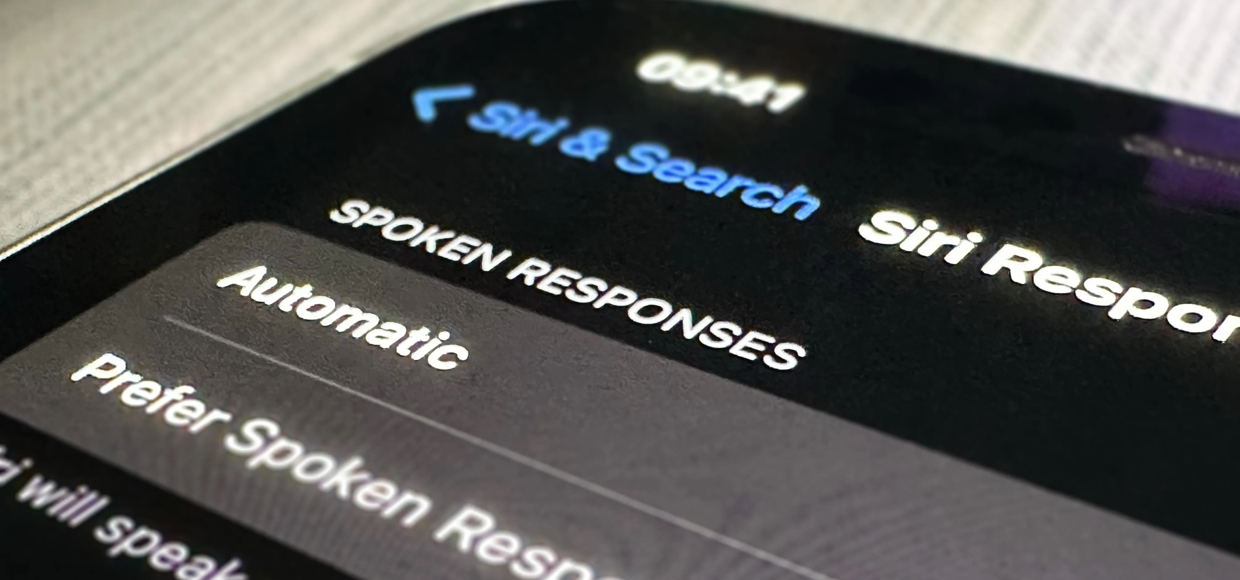 Settings menu for Siri and Search features on a smartphone.