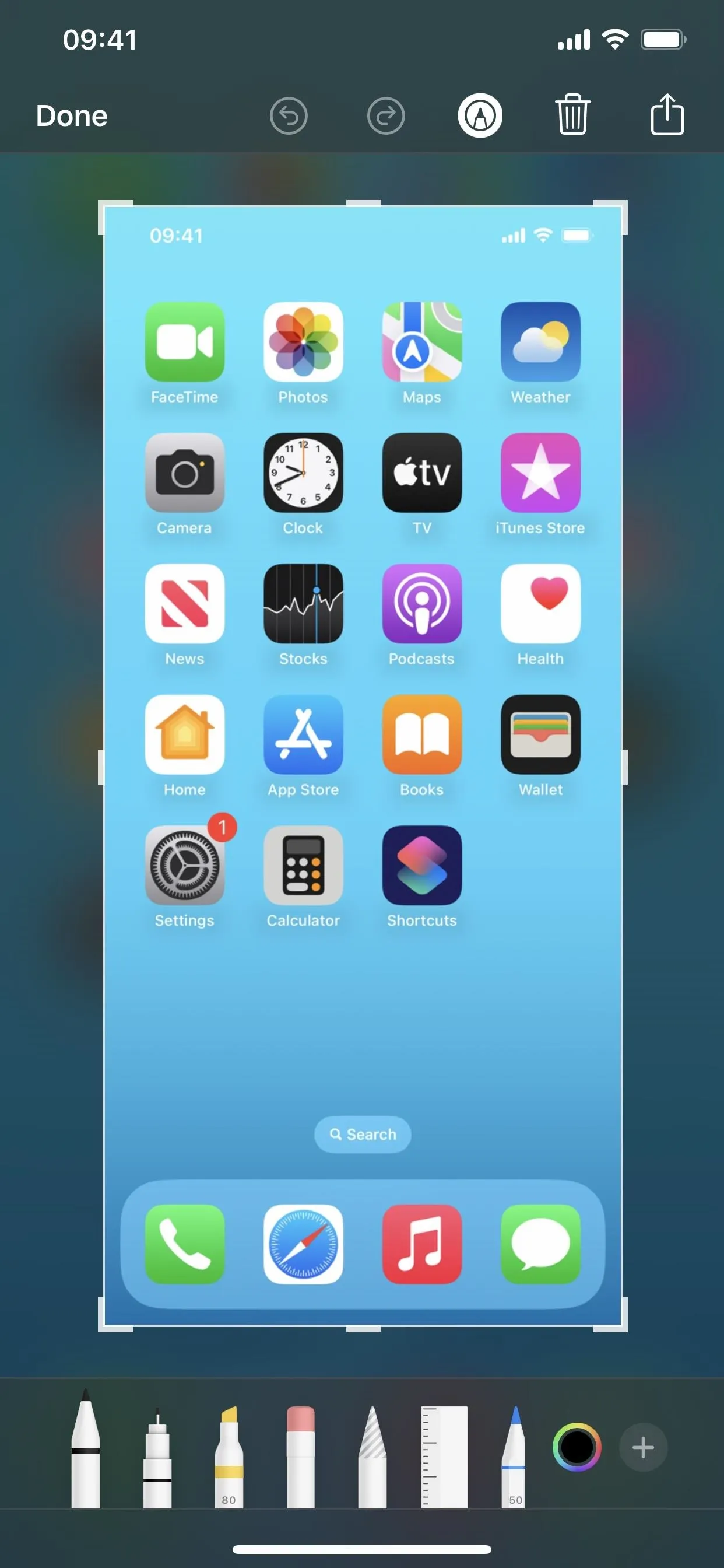 Screenshot of a smartphone home screen displaying various app icons.