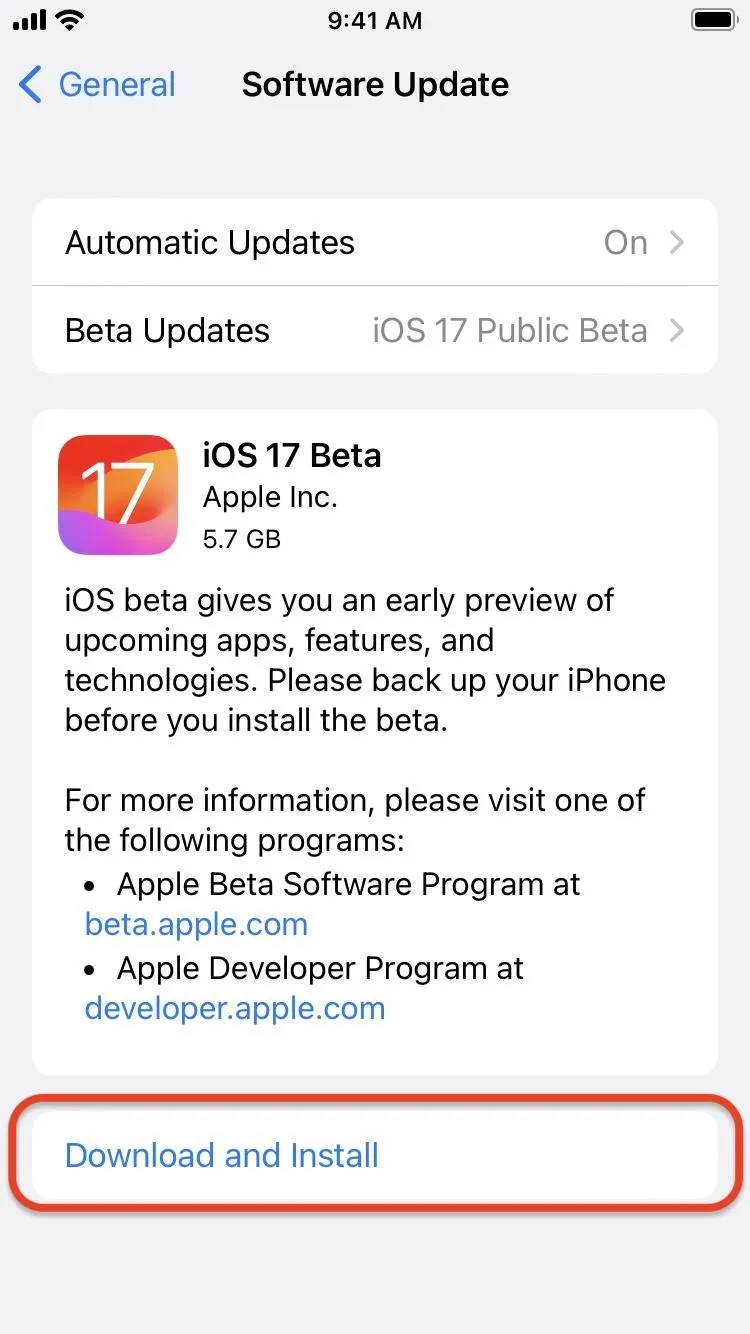 iOS 17 software update screen with options for automatic updates and beta updates.