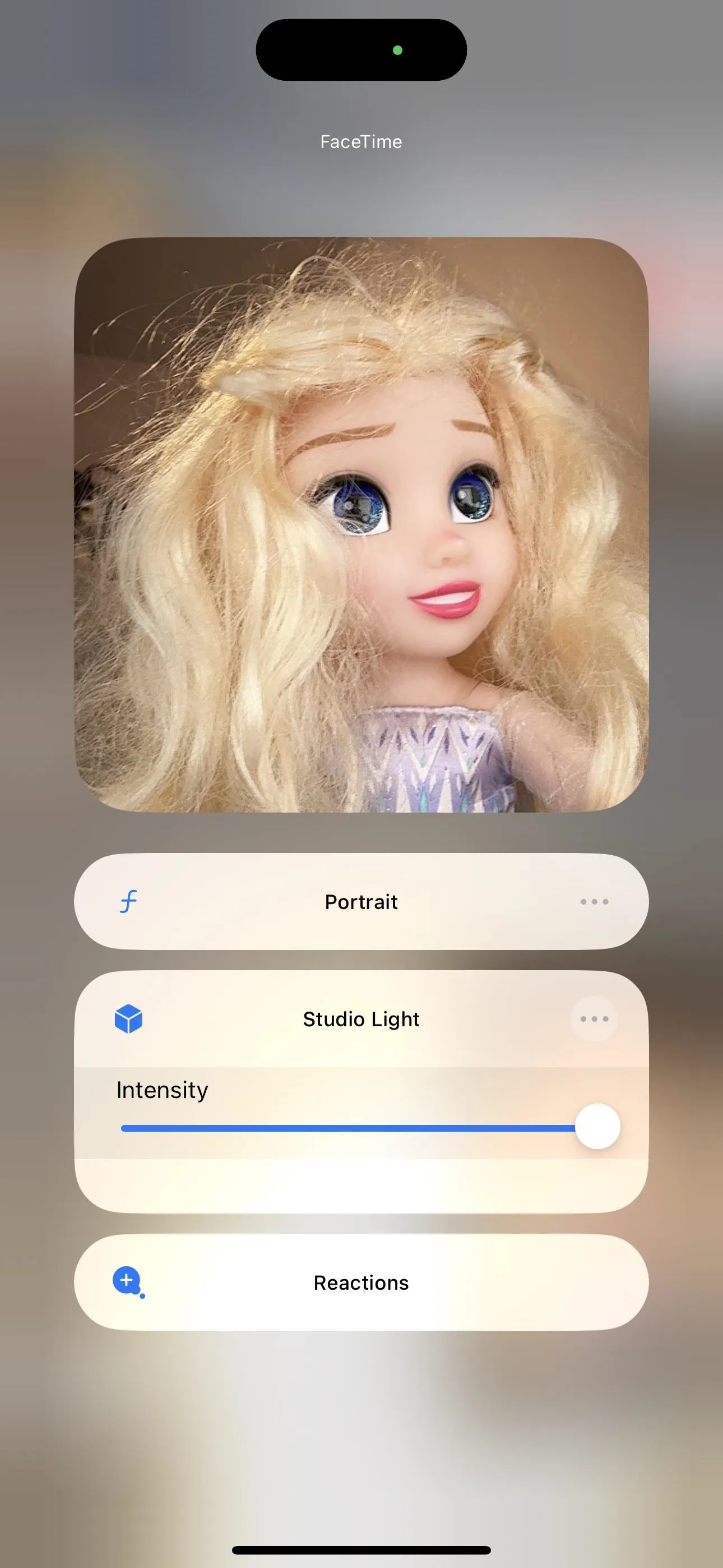 14 New FaceTime Features You Need to Be Using on Your iPhone with iOS 17