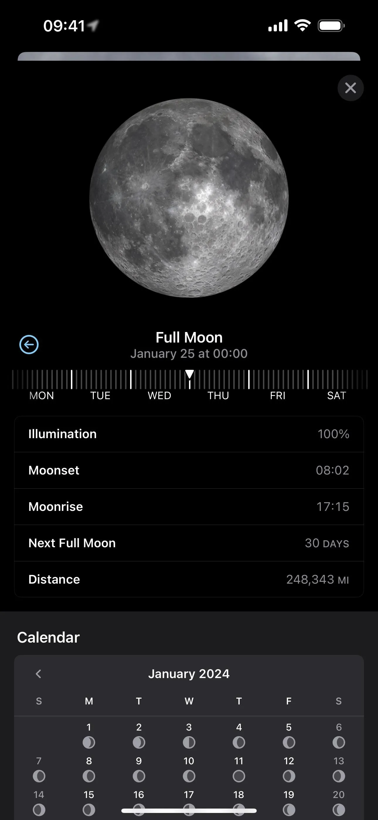 Full moon view with details on phase, distance, and visibility.