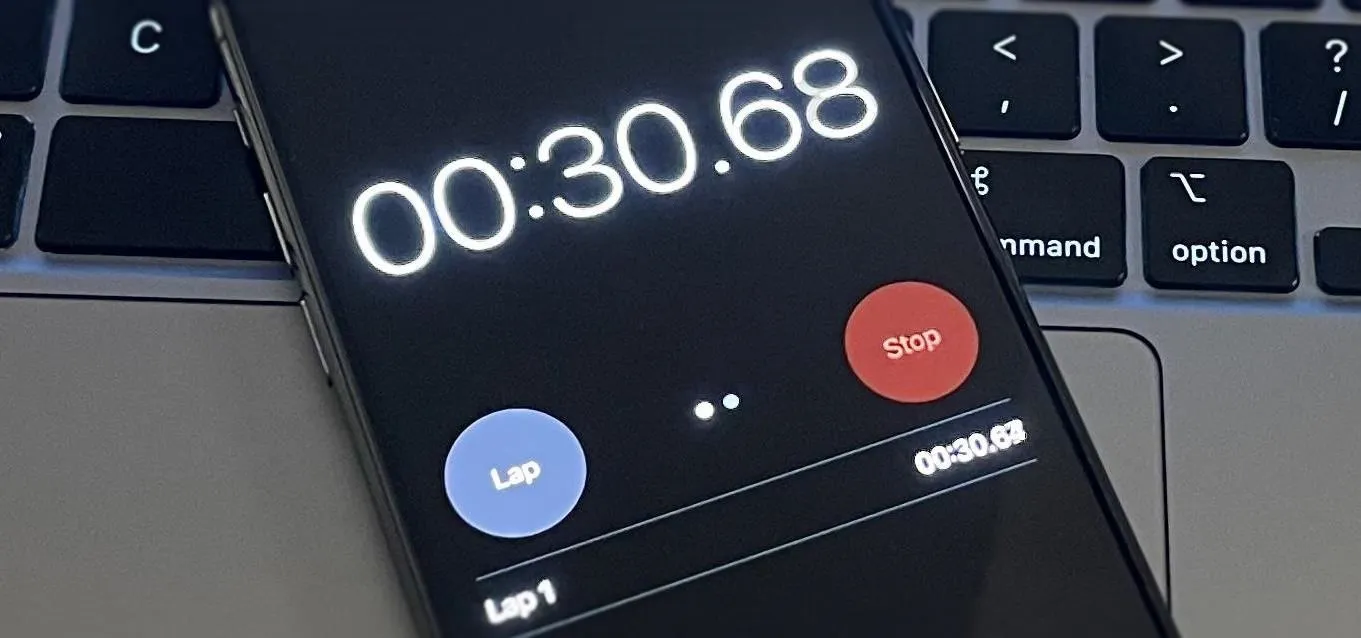 Digital stopwatch displaying 30.68 seconds with lap and stop buttons.