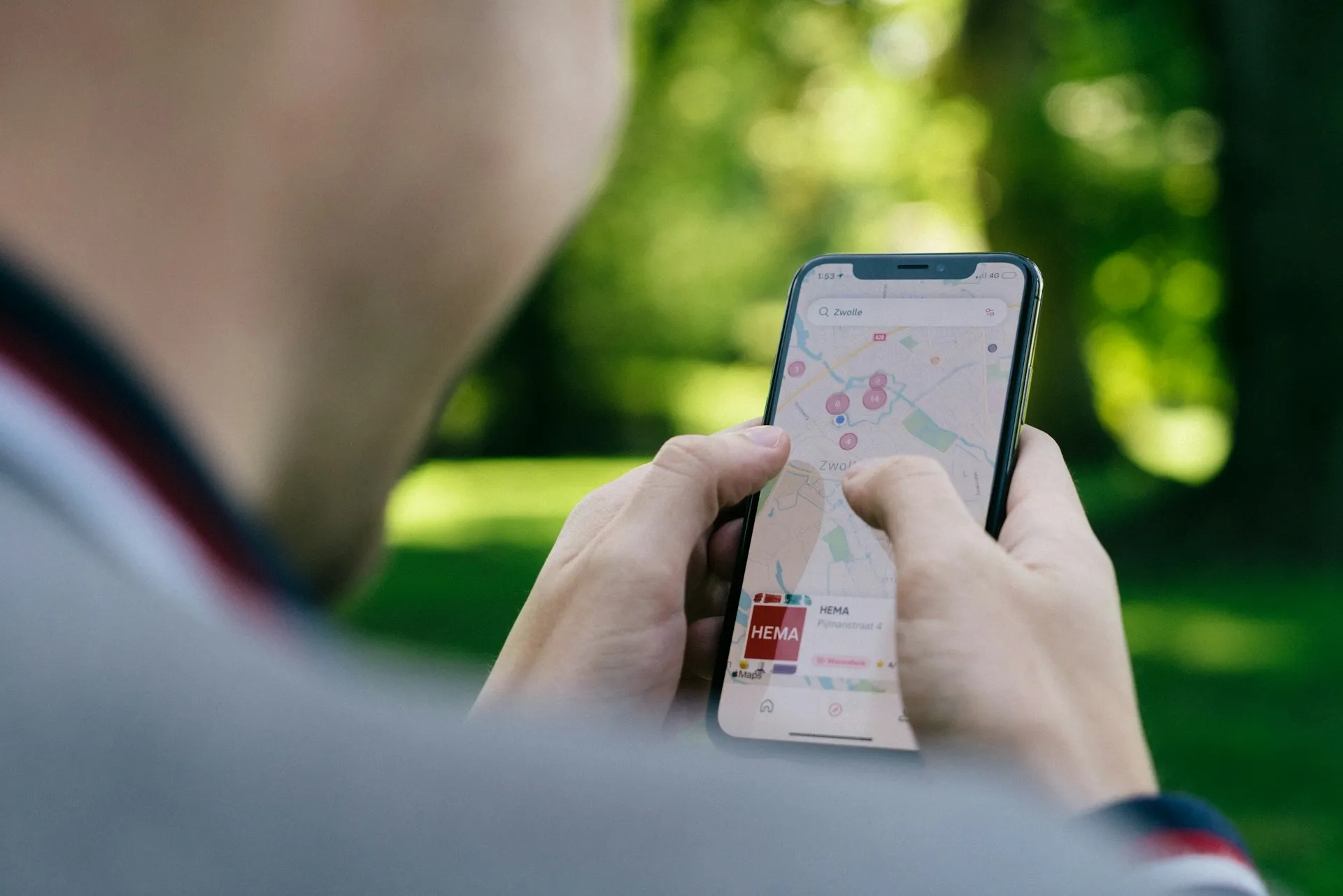 Apple Maps Gets Ads by 2026: Privacy First Era Ends cover