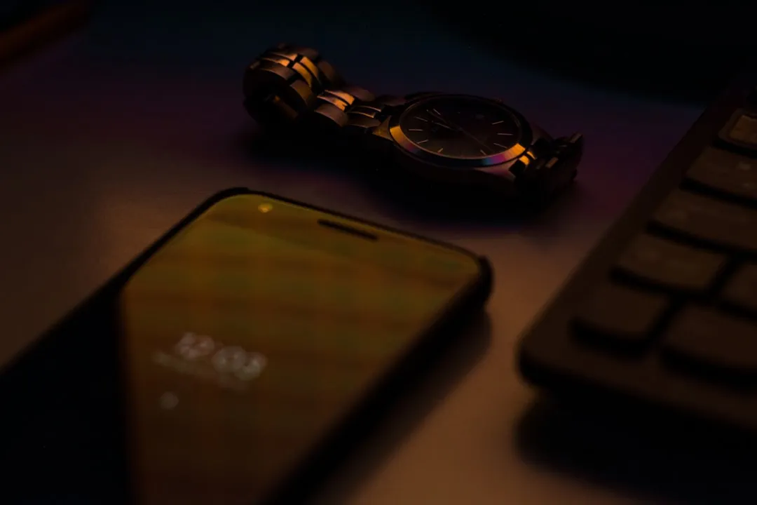 Pixel Watch Calling Cards Go Live: Requirements and What to Expect cover