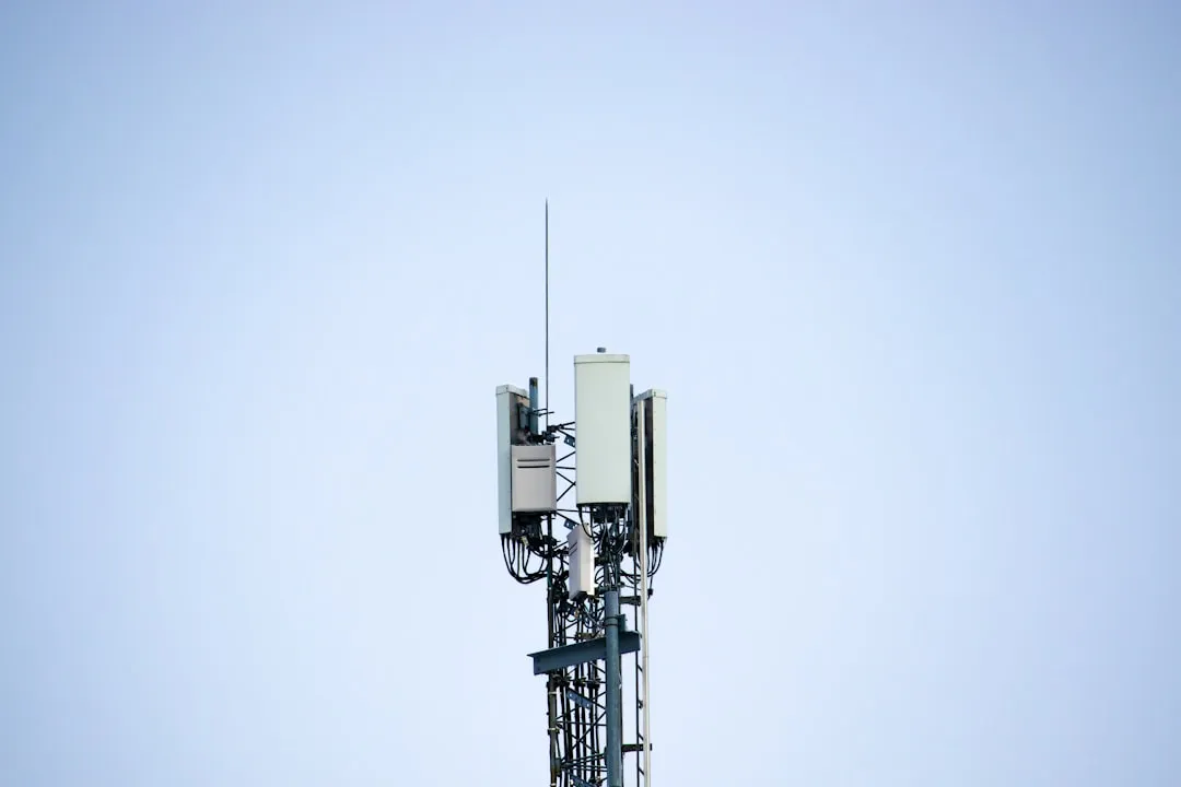 T-Mobile Opens Free Satellite 911 Texting to All Carriers cover