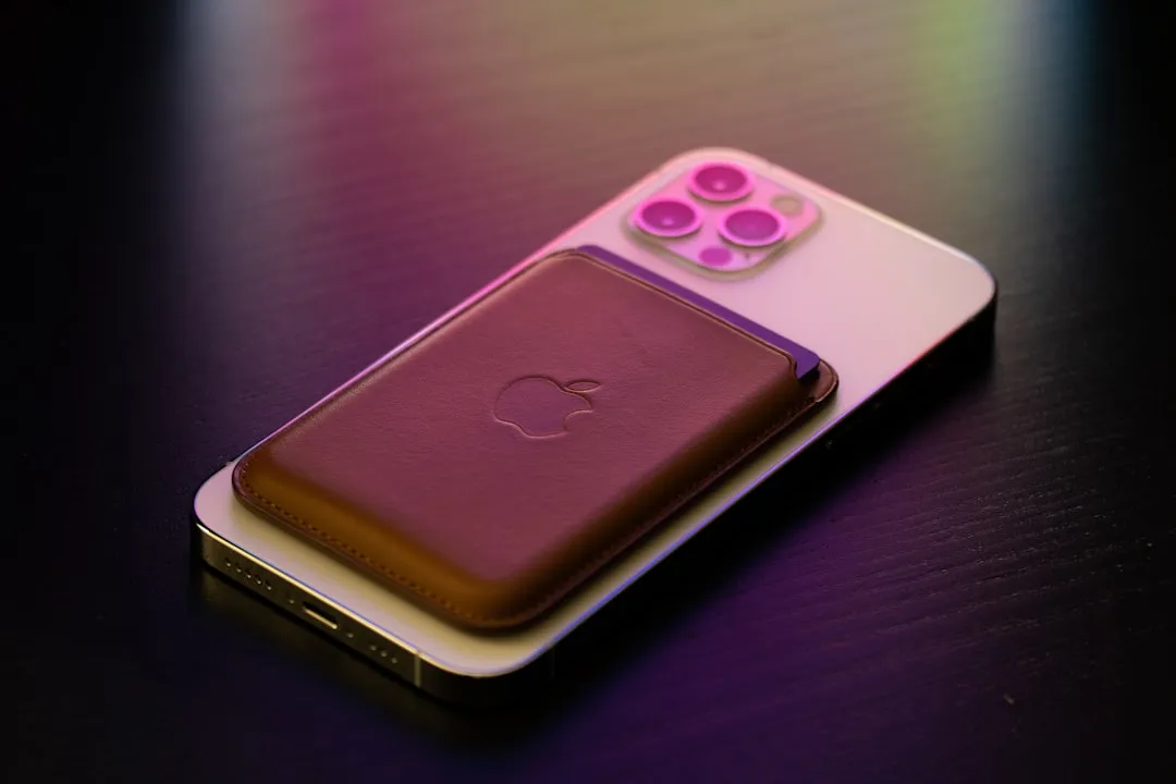MagSafe Gaming Controller Brings Retro Buttons to iPhone cover
