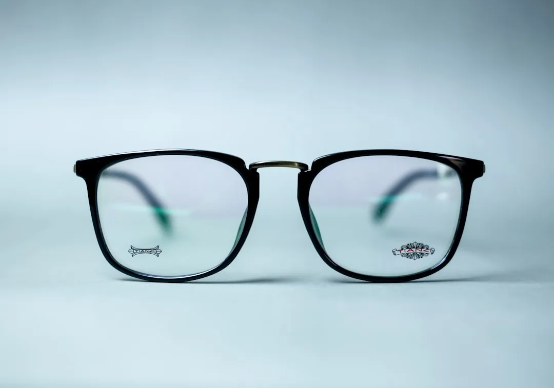 photo-1619089661769-3101dbac9257