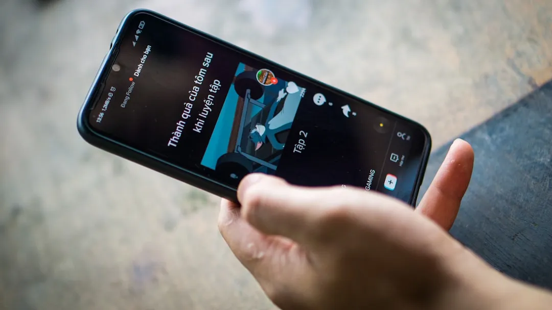 photo-1626186024612-2cafc3b5487b