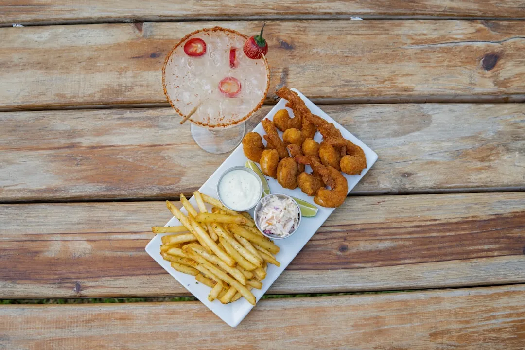 photo-1626404220135-8760b99a0286