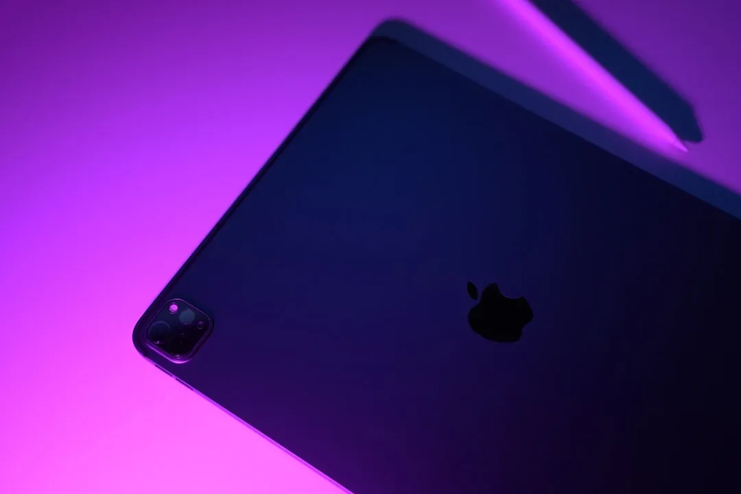 Apple Foldable iPad Cancelled: Why the 20-Inch Device May Never Launch cover