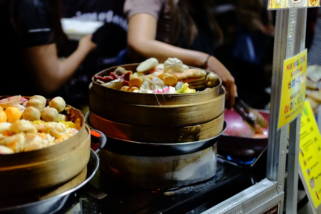 photo-1631543785899-fe727b11bbc8