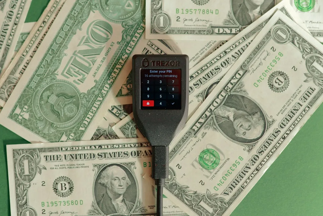 photo-1634108936015-cb7c1bc2eafe