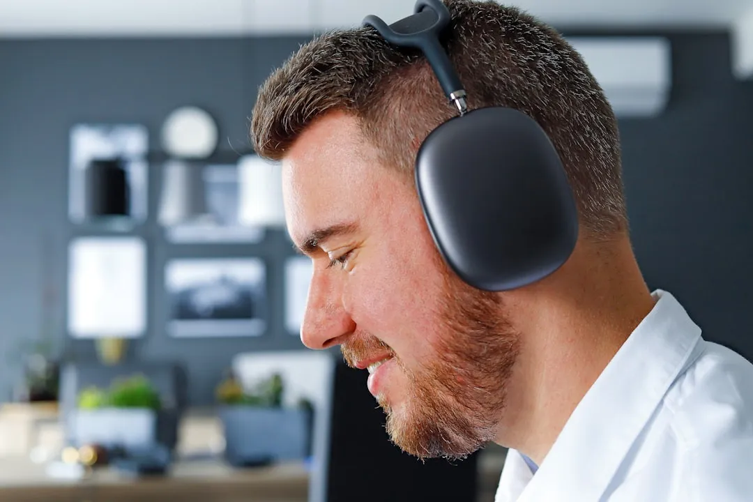 AirPods Max Designer Interview: The No-Logo Decision Explained cover