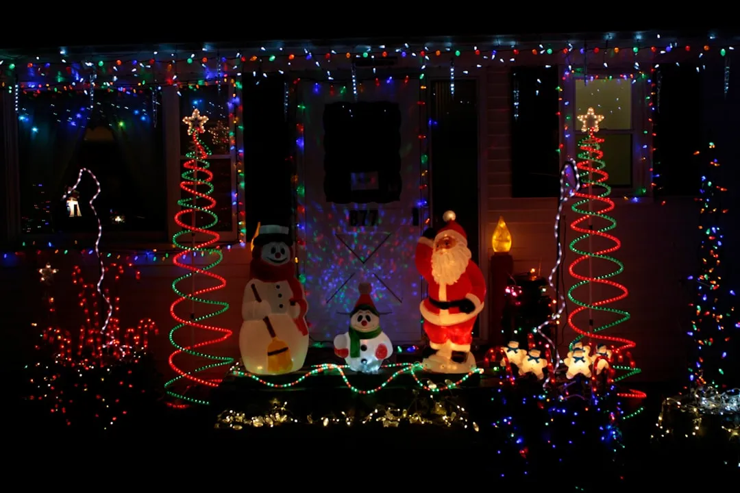 photo-1668428194168-3422045176fd