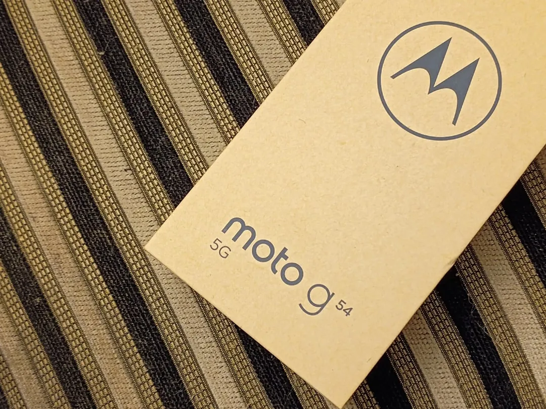 Motorola Edge 70 Ultra Leaked: Snapdragon 8 Gen 5 Benchmarks cover
