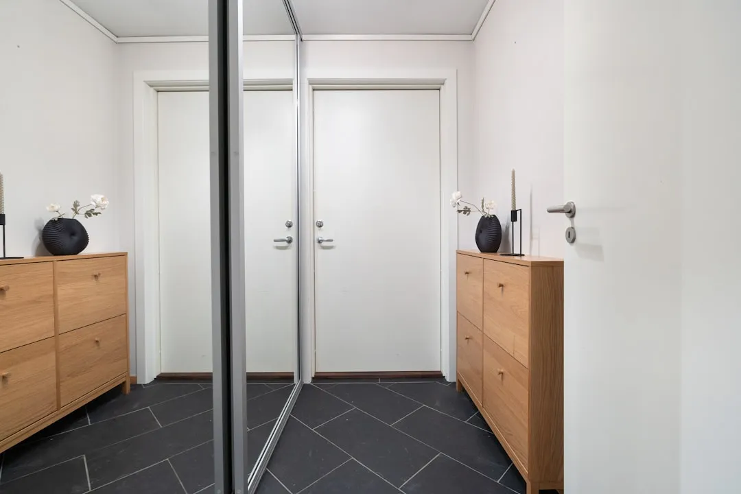 photo-1721396107831-de8cc746aa96