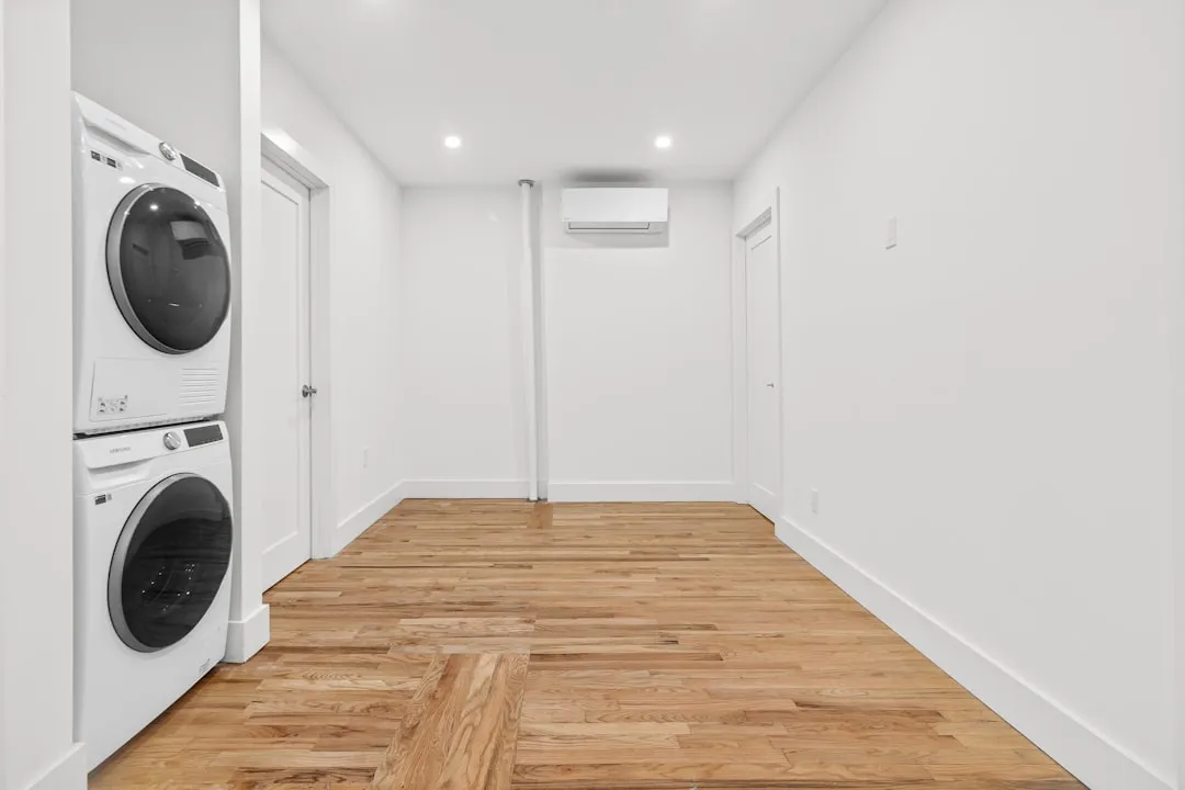 photo-1721901947448-b43d9dfb160d