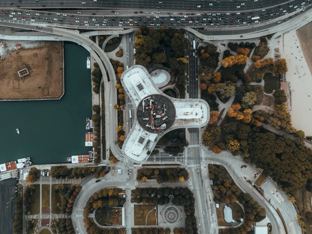 Google Maps Gets AI Makeover: Gemini Powers New Features cover