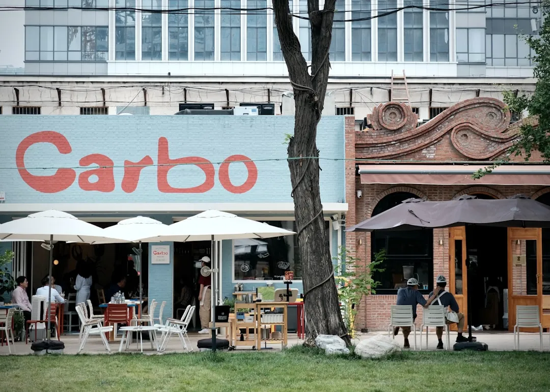 photo-1753309054185-1ae1d1b23ba0