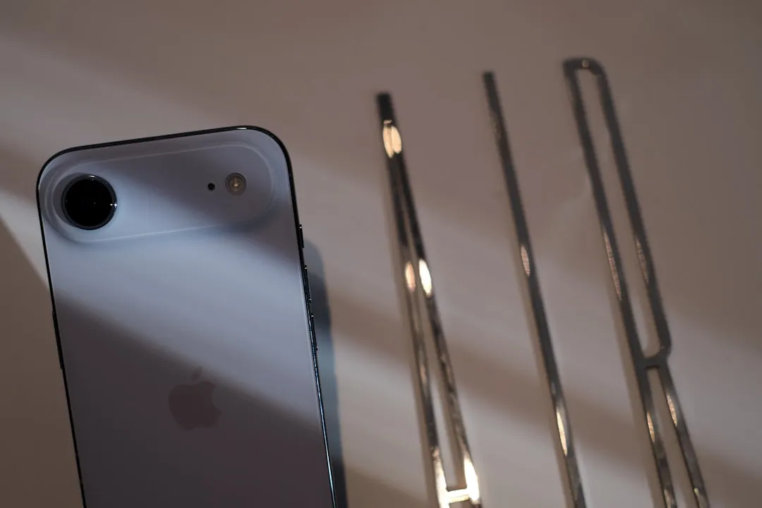 photo-1758467701143-ac380c1cb209