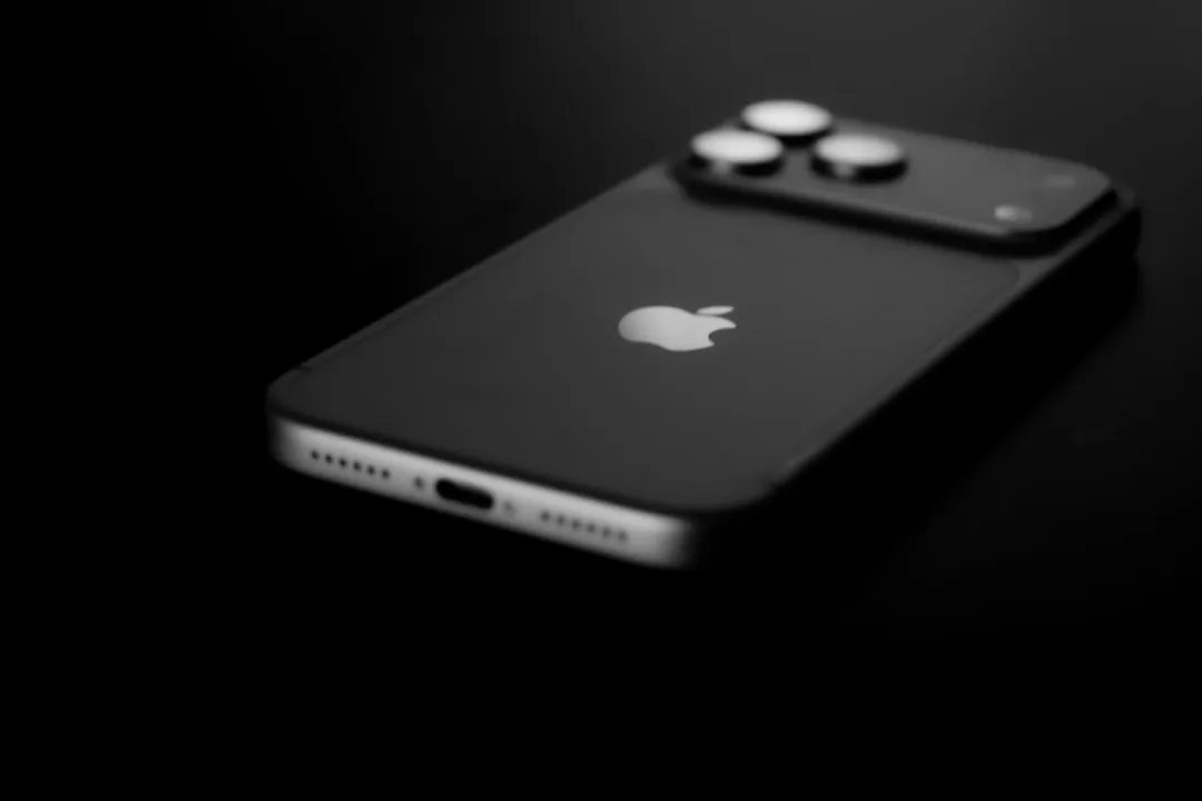 Flame icon on a red brick background.